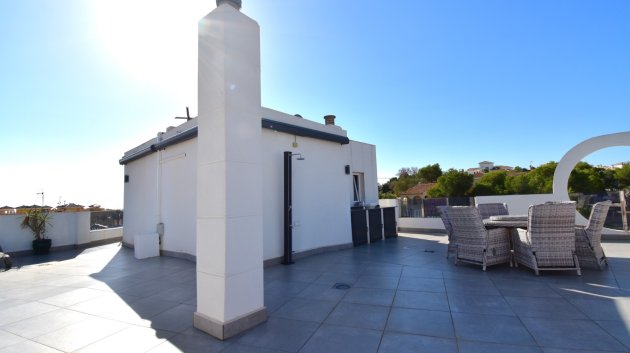 Reventa - Apartamentos -
Orihuela Costa - Las Filipinas