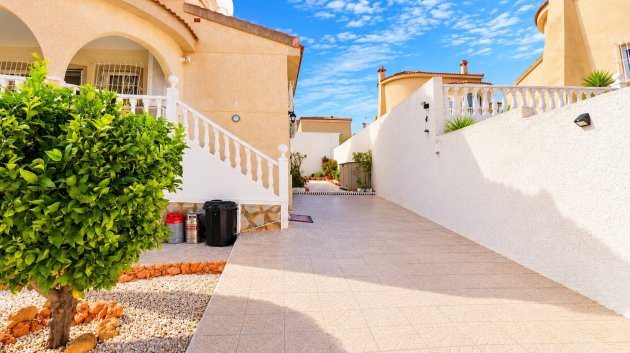 Reventa - Chalets -
Ciudad Quesada - La Marquesa Golf