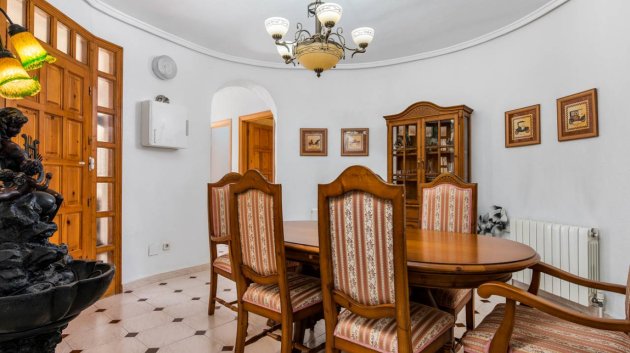 Resale - Villa -
Ciudad Quesada
