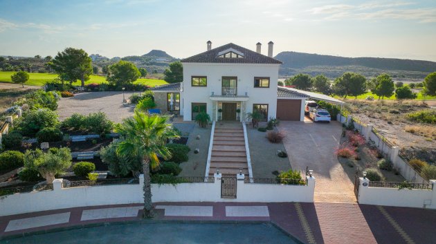 Reventa - Chalets -
Altaona Golf and Country Village - Altaona Golf - Country Village