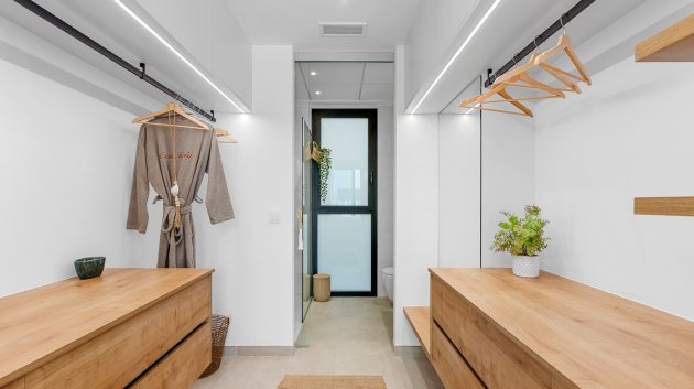Obra nueva - Chalets -
Dolores