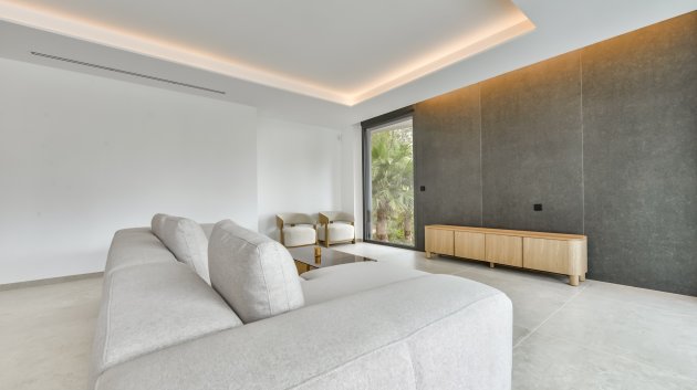 Obra nueva - Chalets -
Altea