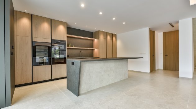 Obra nueva - Chalets -
Altea