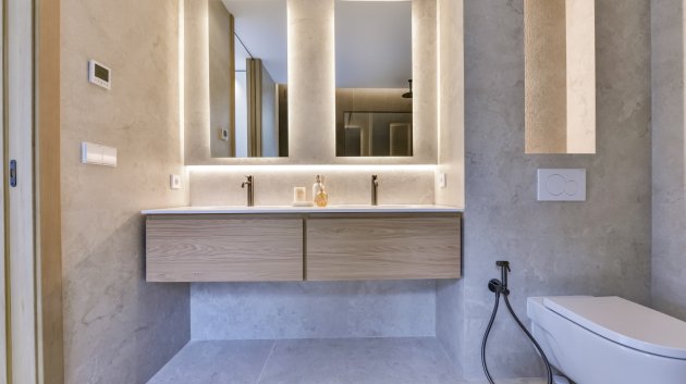 Obra nueva - Chalets -
Altea