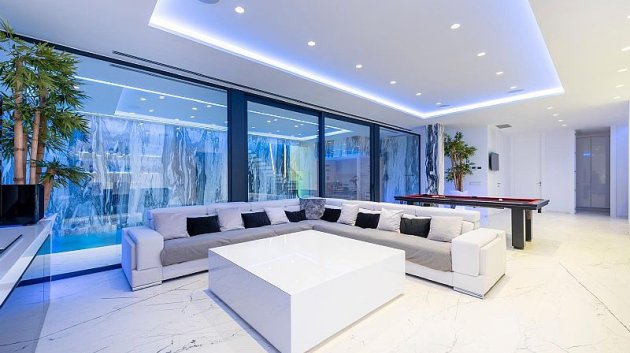 Obra nueva - Chalets -
Calpe
