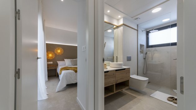 Obra nueva - Chalets -
Murcia