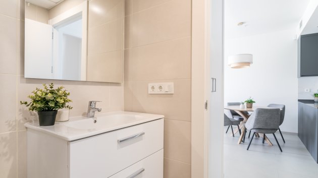 Obra nueva - Apartamentos -
Torrevieja