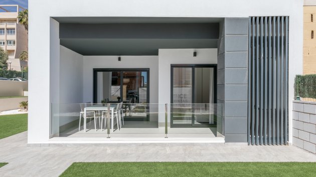 Obra nueva - Apartamentos -
Torrevieja