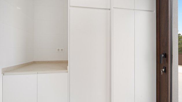 Obra nueva - Chalets -
Polop