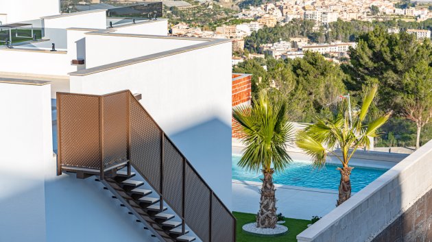 Obra nueva - Chalets -
Polop