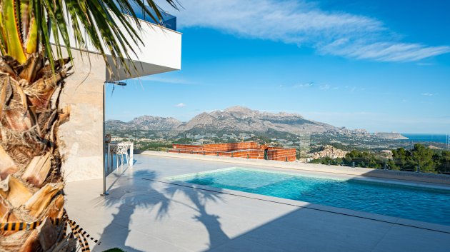Obra nueva - Chalets -
Polop