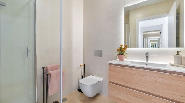 Obra nueva - Apartamentos -
Torrevieja