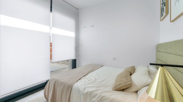 Obra nueva - Apartamentos -
Torrevieja