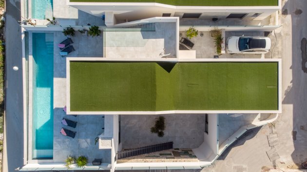 Obra nueva - Chalets -
Rojales
