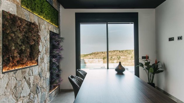 Obra nueva - Chalets -
Rojales