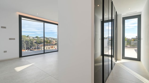 Obra nueva - Chalets -
Benissa