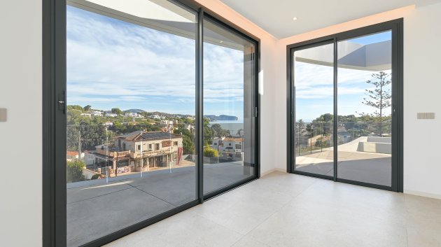 Obra nueva - Chalets -
Benissa