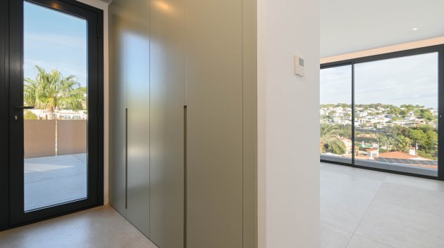 Obra nueva - Chalets -
Benissa