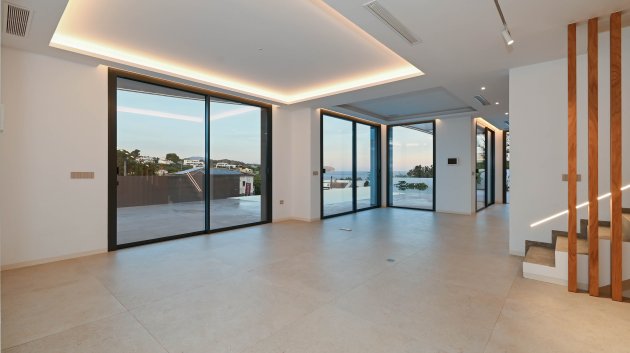 Obra nueva - Chalets -
Benissa