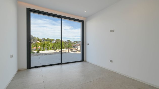 Obra nueva - Chalets -
Benissa