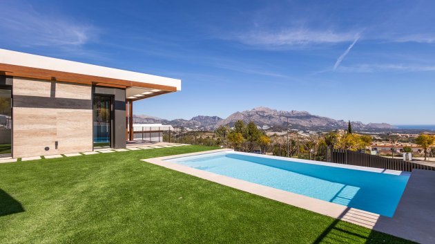 Obra nueva - Chalets -
Polop