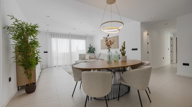 Obra nueva - Chalets -
Torrevieja