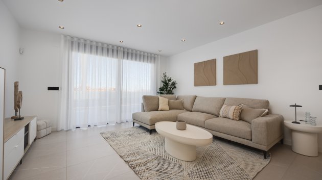 Obra nueva - Chalets -
Torrevieja