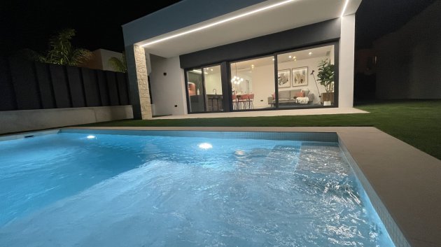 Obra nueva - Chalets -
Molina de Segura