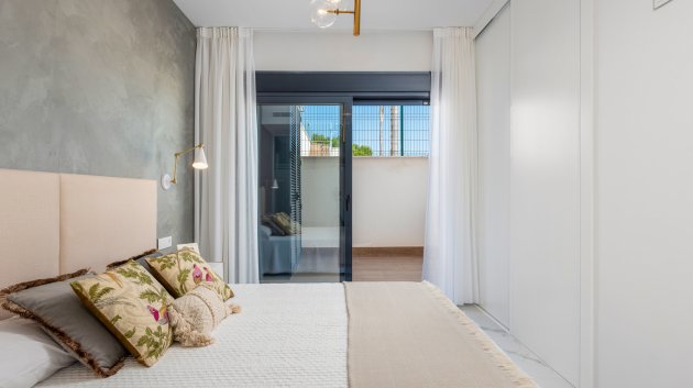 Obra nueva - Apartamentos -
San Miguel de Salinas