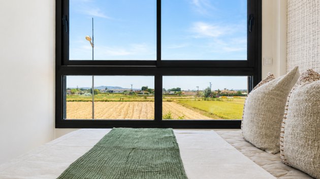 Obra nueva - Chalets -
Dolores