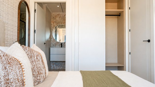 Obra nueva - Chalets -
Dolores