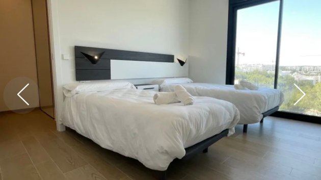 Reventa - Apartamentos -
Orihuela Costa - Las Colinas golf