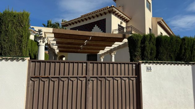 Reventa - Chalets -
Ciudad Quesada - Rojales