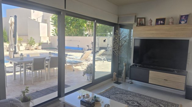 Revente - Villa -
San Miguel de Salinas
