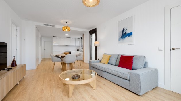 Reventa - Apartamentos -
Villamartín - PAU 8