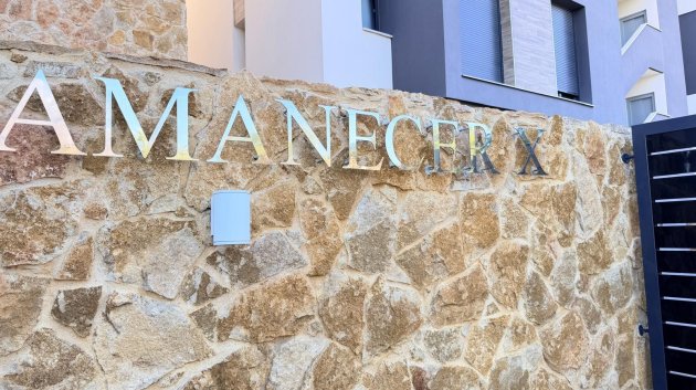 Reventa - Apartamentos -
Orihuela Costa - Los Altos