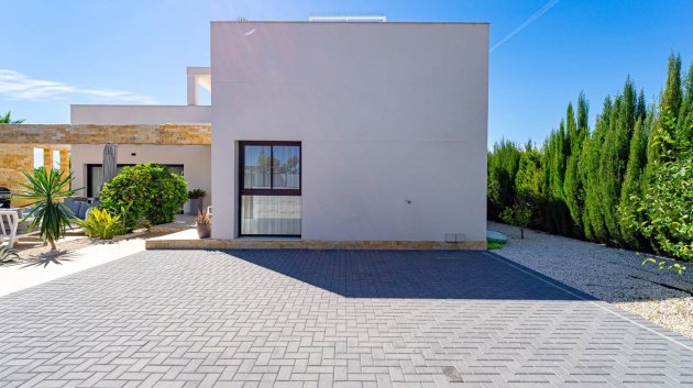 Reventa - Chalets -
Ciudad Quesada - Doña Pepa