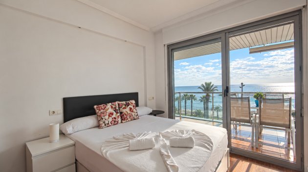 Reventa - Apartamentos -
Torrevieja - Playa del Cura