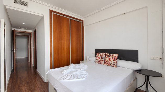 Reventa - Apartamentos -
Torrevieja - Playa del Cura