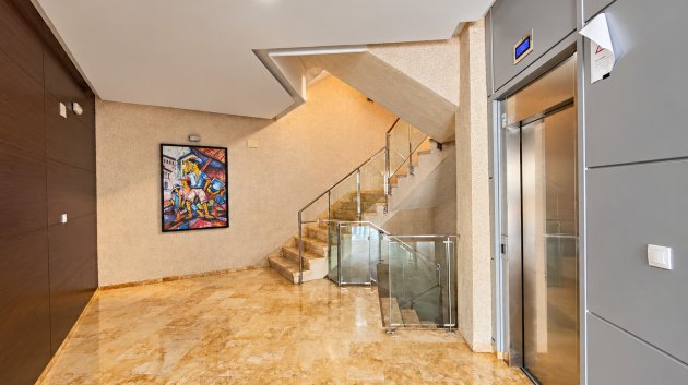 Reventa - Apartamentos -
Torrevieja - Playa del Cura