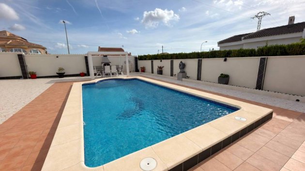 Reventa - Chalets -
Ciudad Quesada