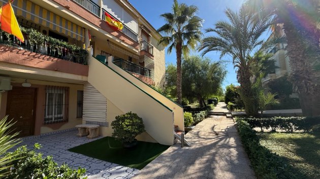 Reventa - Apartamentos -
Torrevieja - La veleta