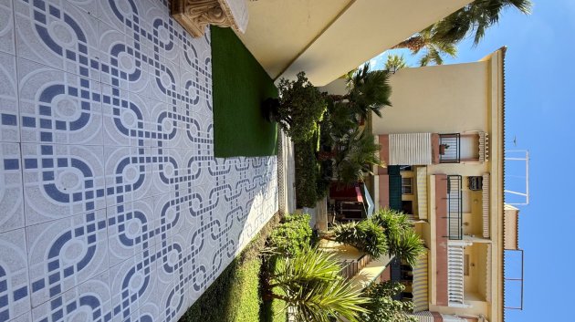 Reventa - Apartamentos -
Torrevieja - La veleta