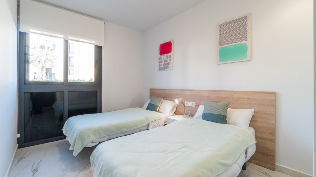 Reventa - Apartamentos -
Orihuela Costa - Los Altos