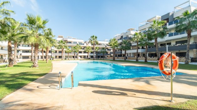 Reventa - Apartamentos -
Orihuela Costa - Los Altos