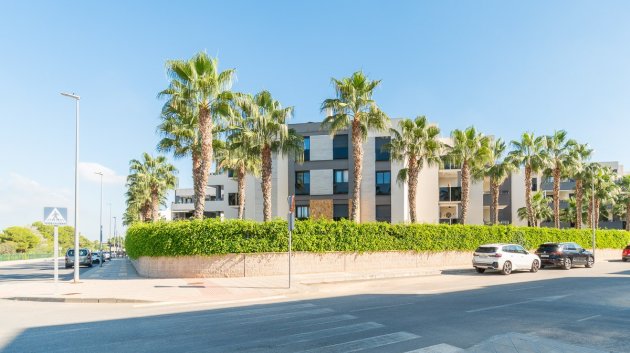 Reventa - Apartamentos -
Orihuela Costa - Los Altos