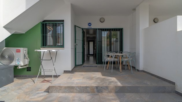 Reventa - Apartamentos -
Pilar de la Horadada - Mil Palmeras