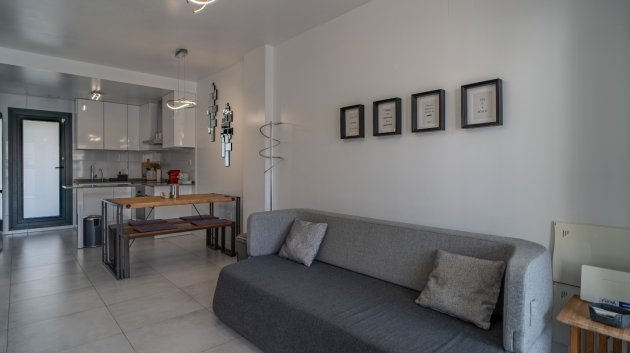 Reventa - Apartamentos -
Pilar de la Horadada - Mil Palmeras