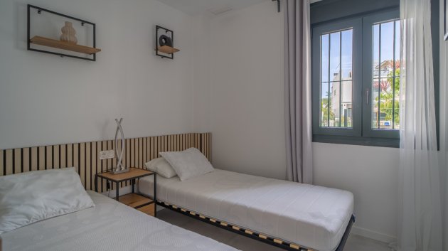 Reventa - Apartamentos -
Pilar de la Horadada - Mil Palmeras