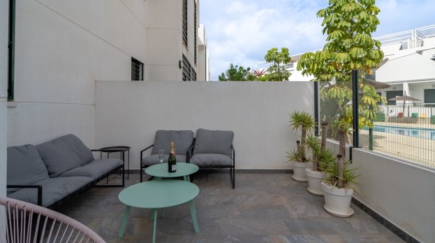 Reventa - Apartamentos -
Pilar de la Horadada - Mil Palmeras